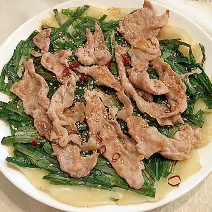 食べ応えアリ!豚とニラの具だくさんチヂミ